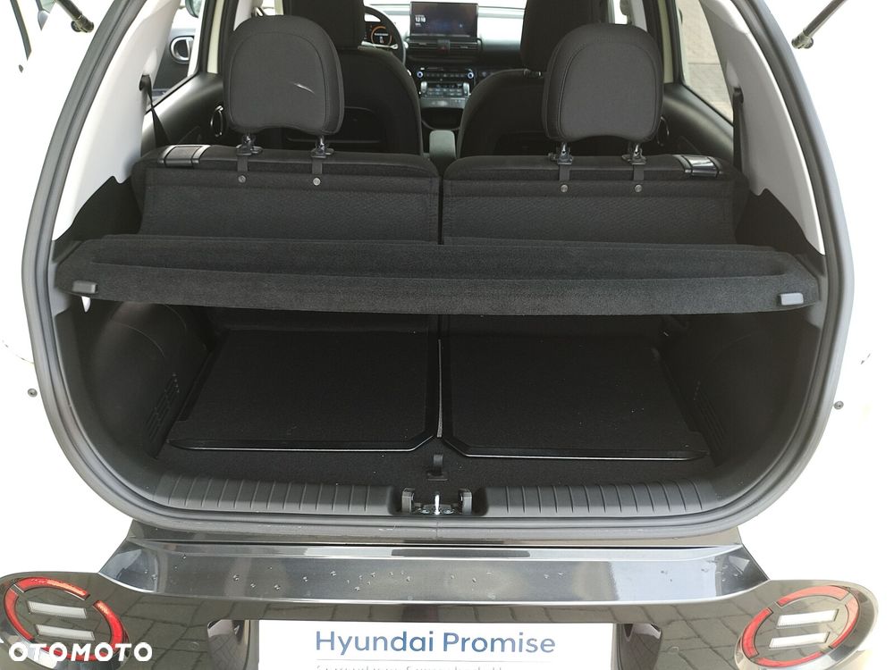 Hyundai Inster 49kWh Smart Limited - 17