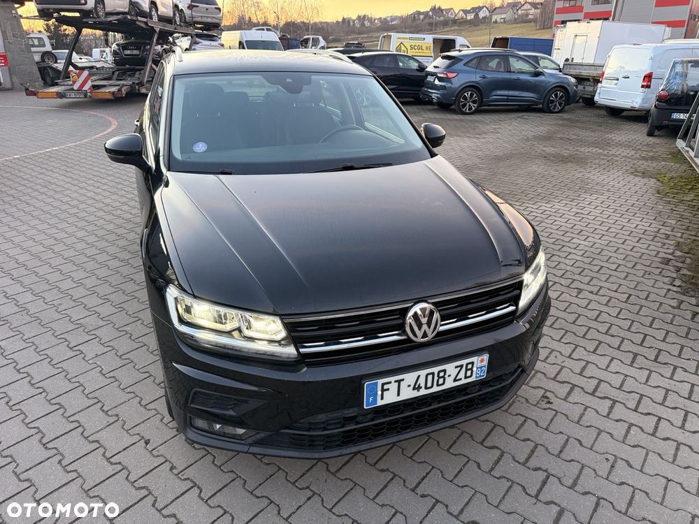 Volkswagen Tiguan - 9