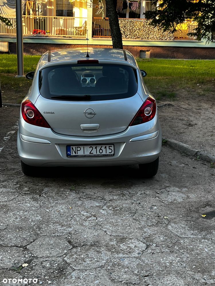 Opel Corsa - 2