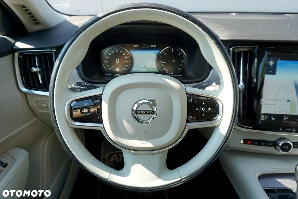 Volvo S90 D4 Inscription - 25