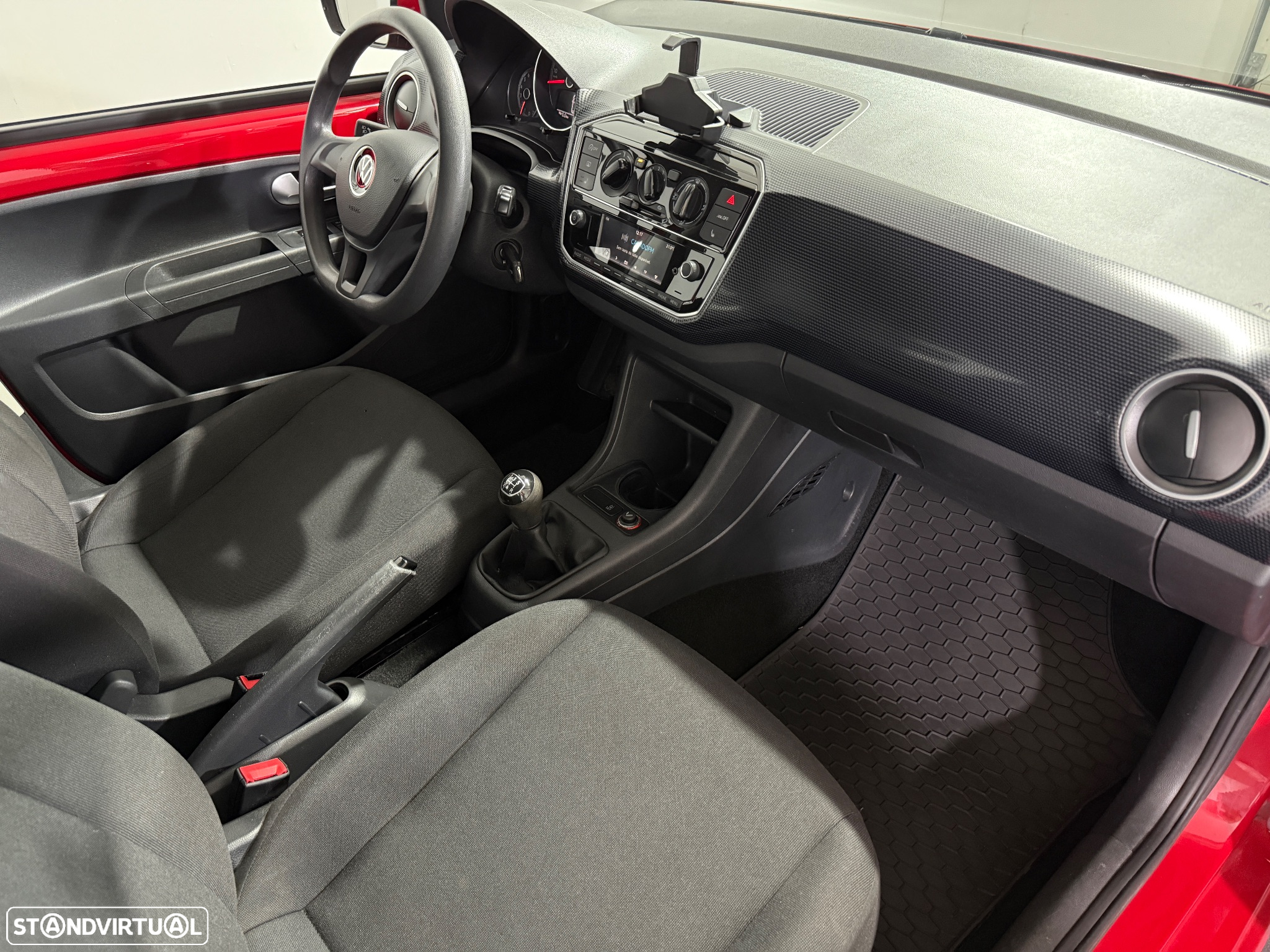 VW Up! 1.0 Move - 16