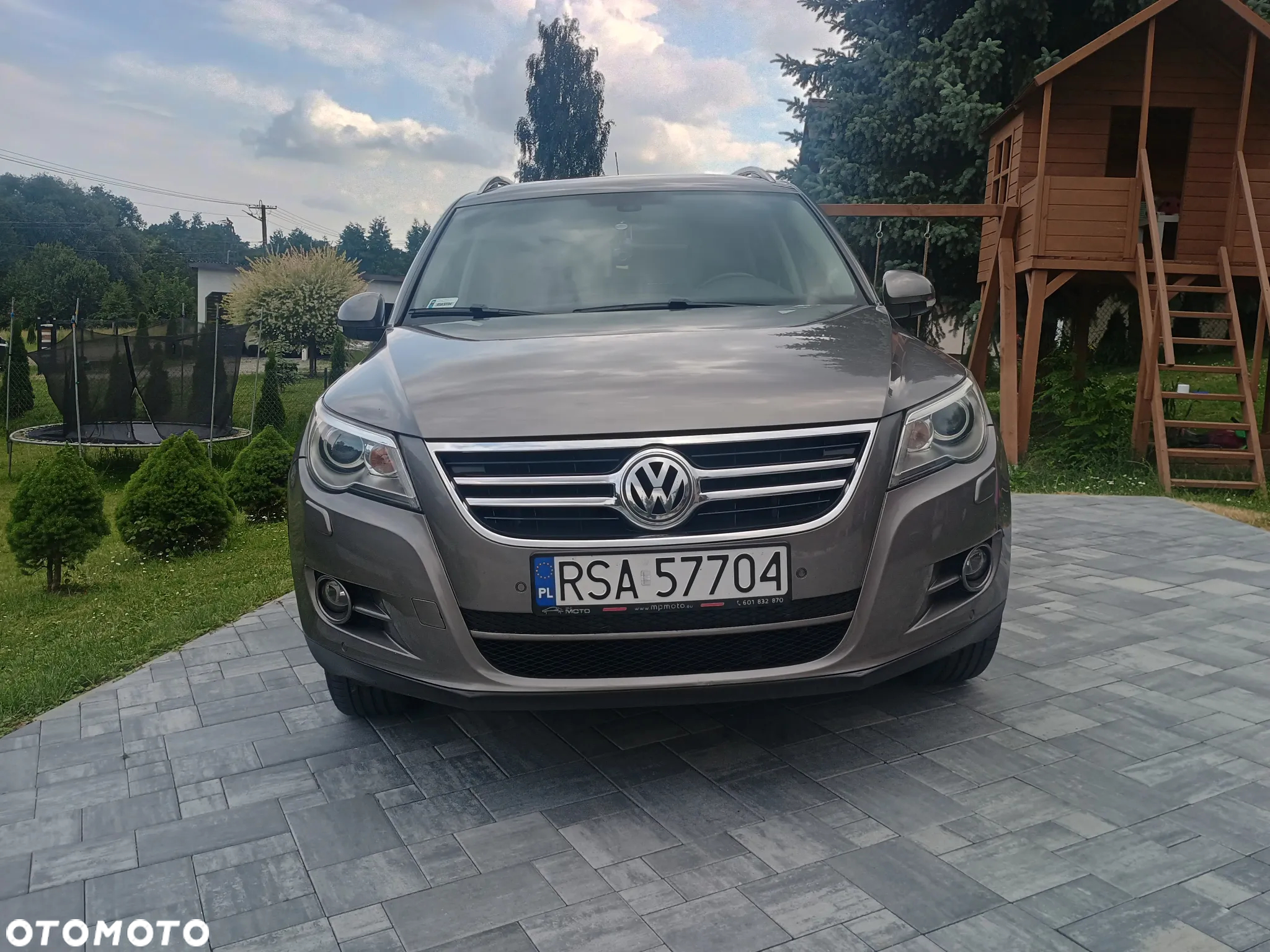 Volkswagen Tiguan - 16
