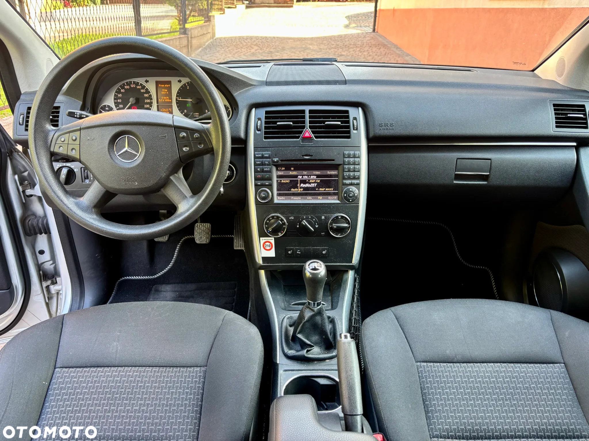Mercedes-Benz Klasa B 180 CDI EU5 - 8