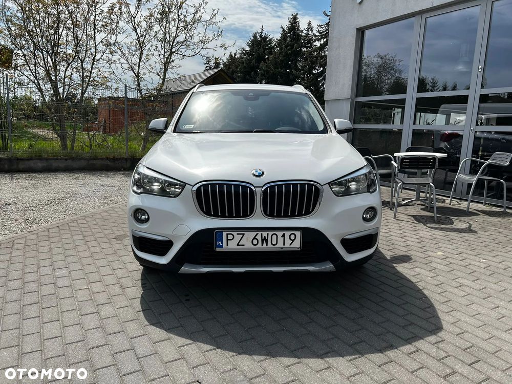 BMW X1 sDrive18d xLine sport - 4