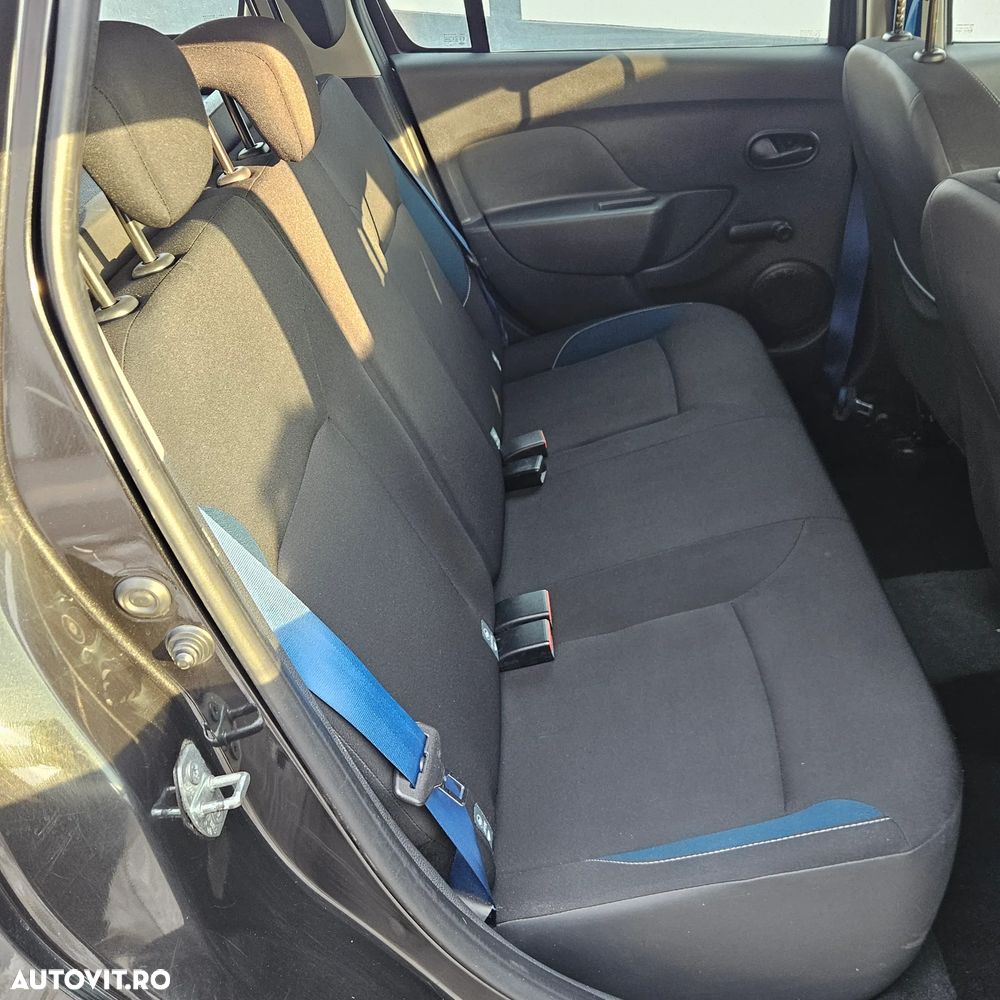 Dacia Logan dCi 90 Celebration - 7