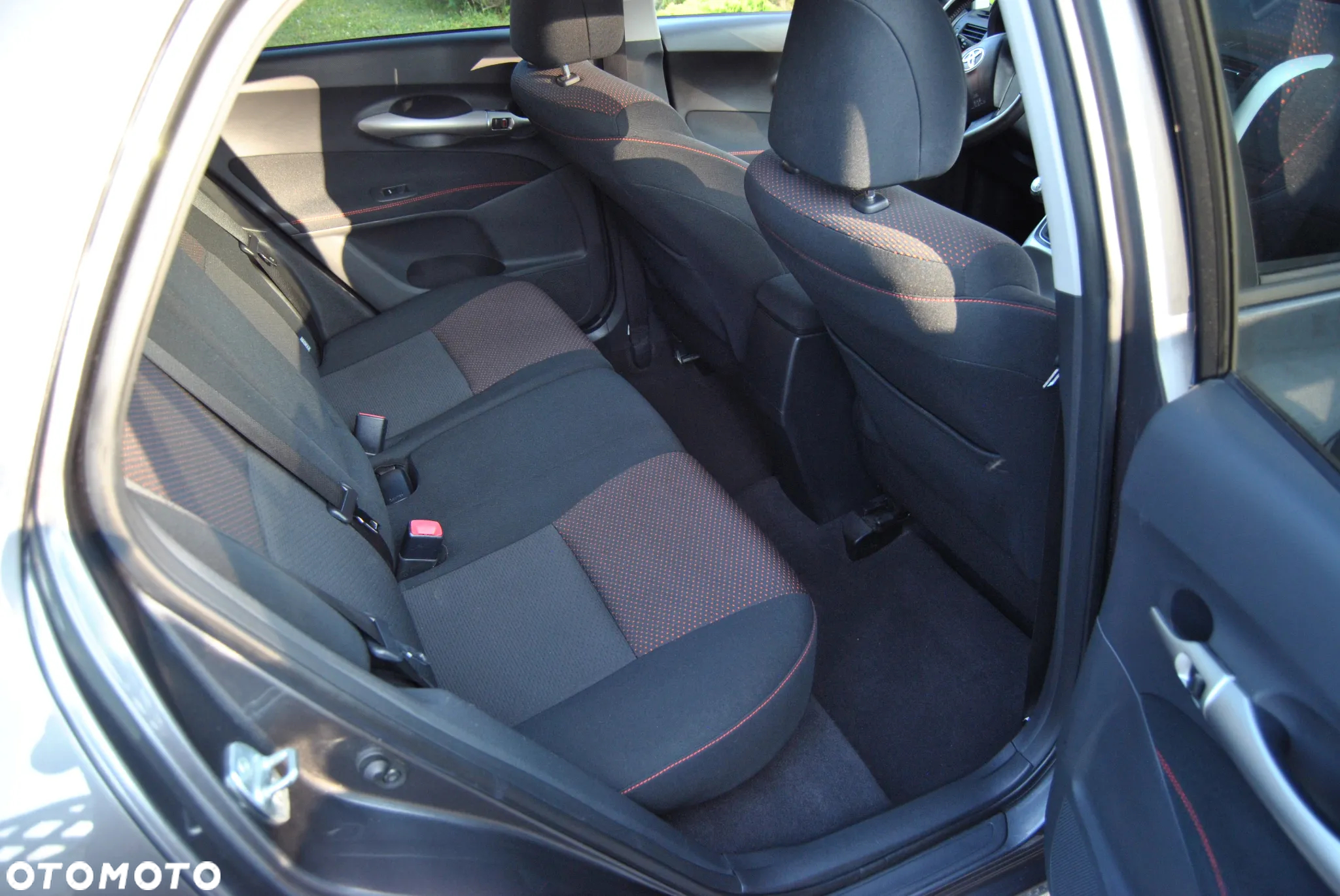 Toyota Auris 1.6 Selection - 30