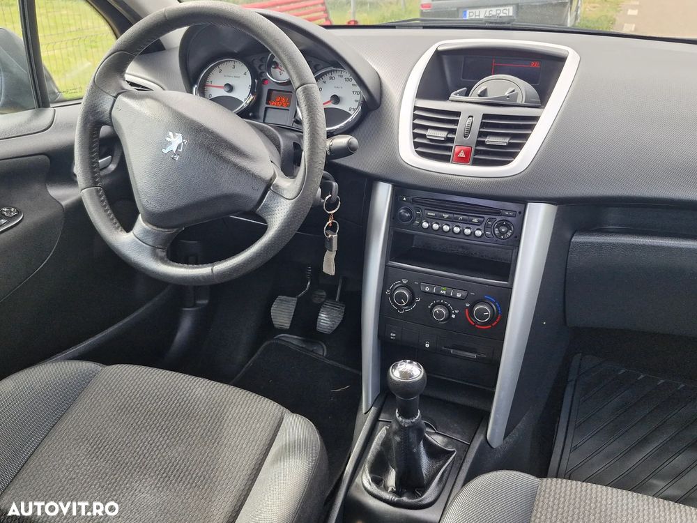 Peugeot 207 1.6 HDI FAP Active - 5
