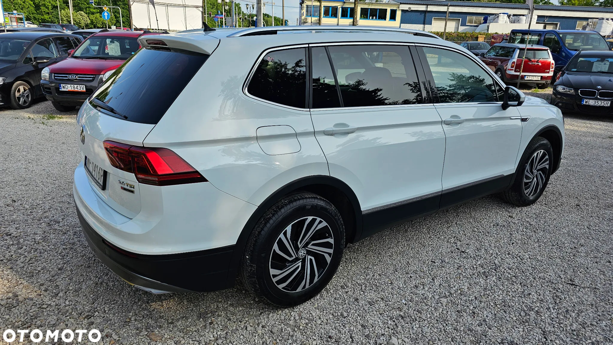 Volkswagen Tiguan Allspace 2.0 TSI 4Mot Comfortline DSG 7os - 38