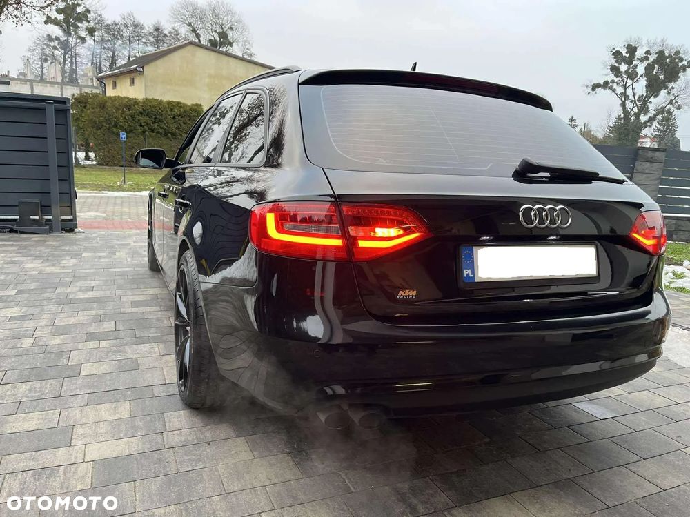 Audi A4 Avant 2.0 TDI ultra - 17