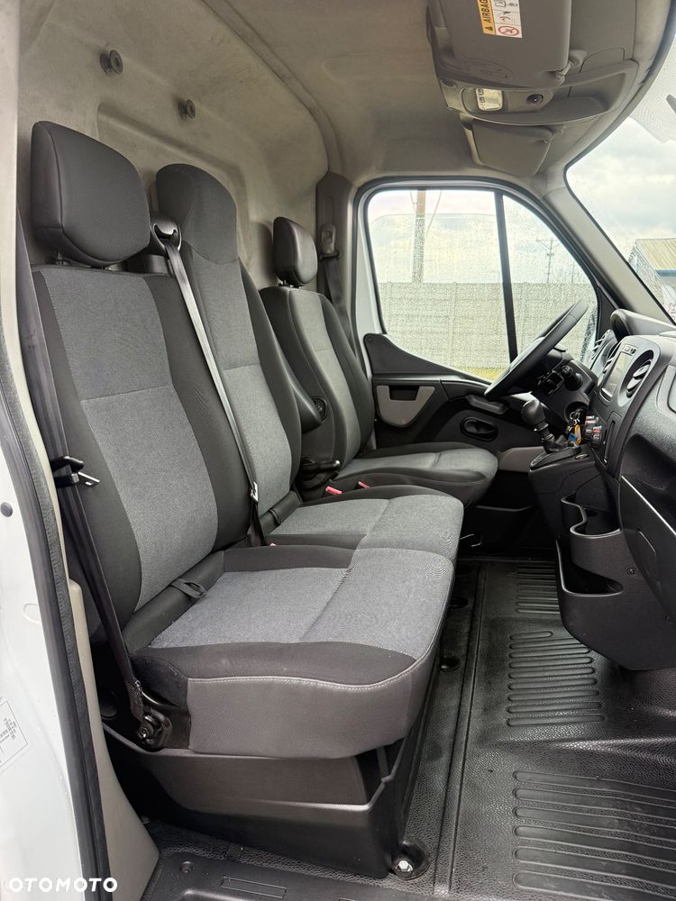 Renault MASTER L2H2 GWARANCJA, klima, hak,navi, tempomat czujniki pdc halogeny - 10