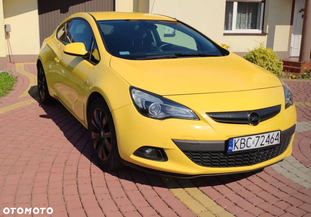 Opel Astra 1.6 Turbo Edition - 1