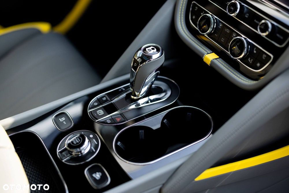 Bentley Bentayga - 13