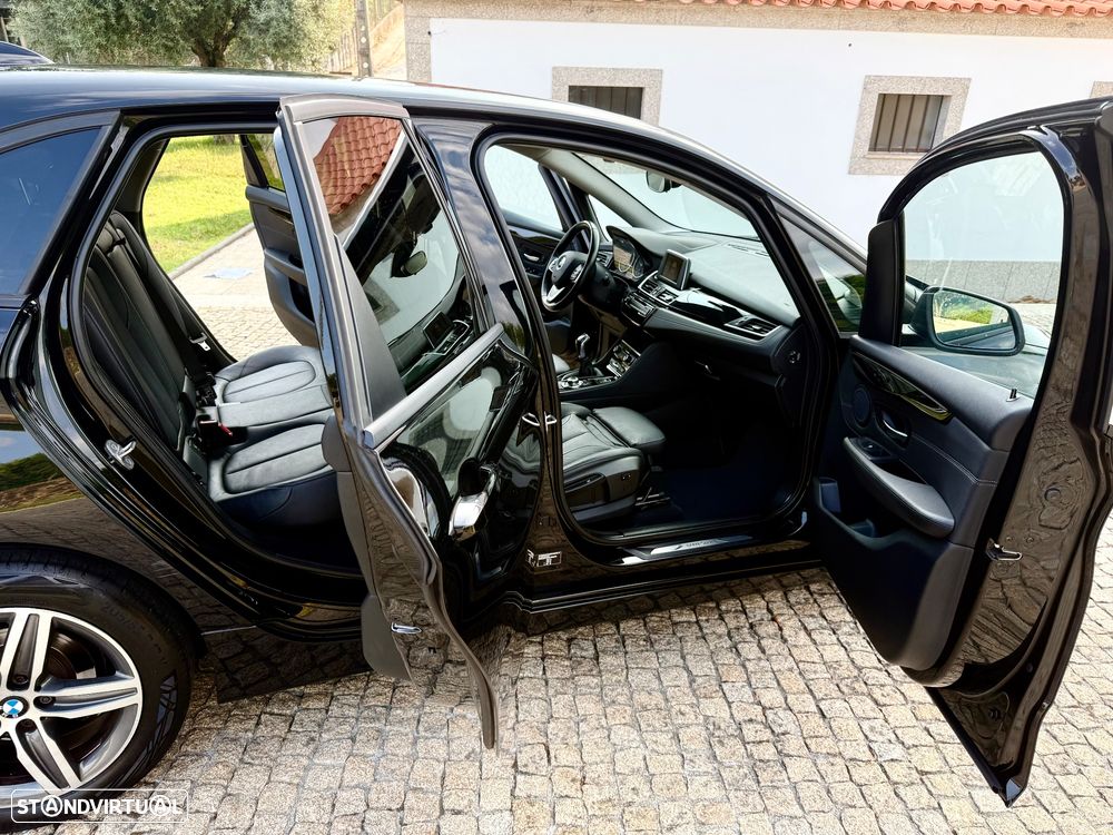 BMW 216 Active Tourer d Line Sport - 45