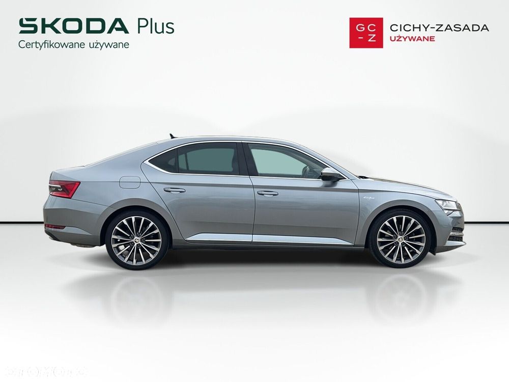 Skoda Superb 2.0 TSI L&K DSG - 6