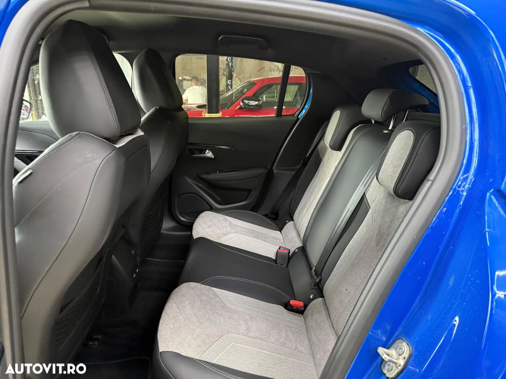 Peugeot 208 e-208 GT-Line - 22