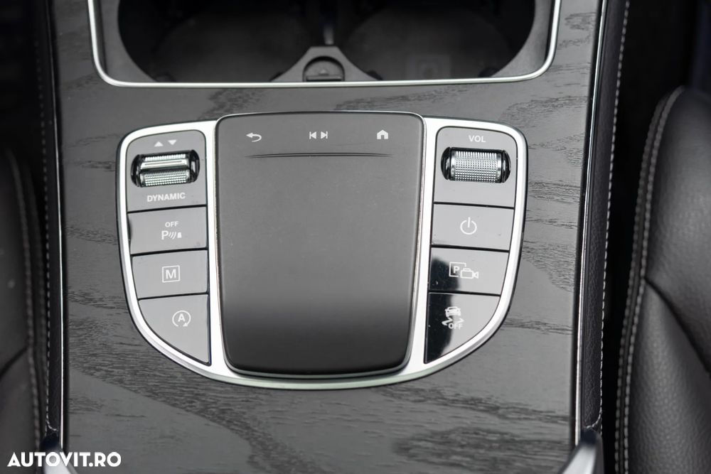 Mercedes-Benz GLC 300 d 4MATIC 9G-TRONIC AMG Line - 30