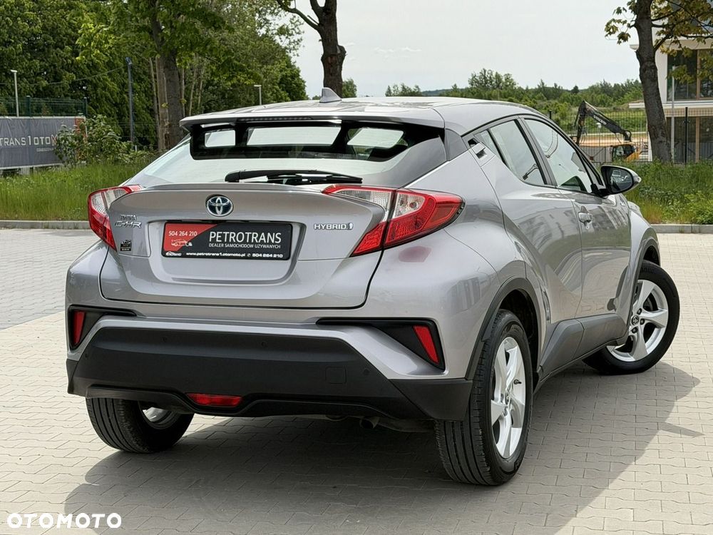 Toyota C-HR - 11