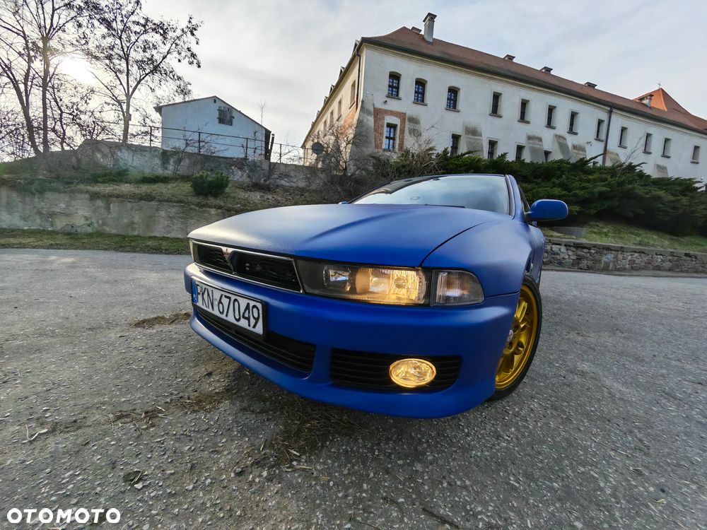 Mitsubishi Galant - 24