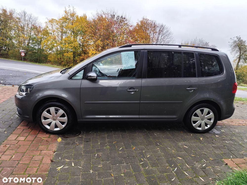 Volkswagen Touran 1.6 TDI DPF BlueMotion Technology Comfortline - 8