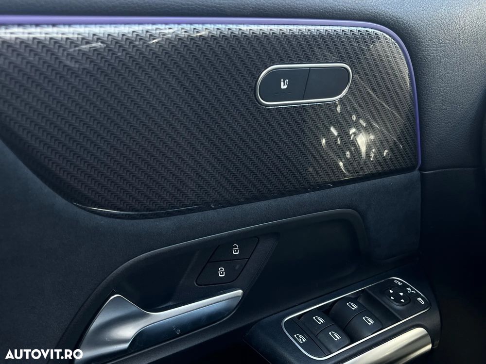 Mercedes-Benz GLA 250 e 8G-DCT AMG Line - 20