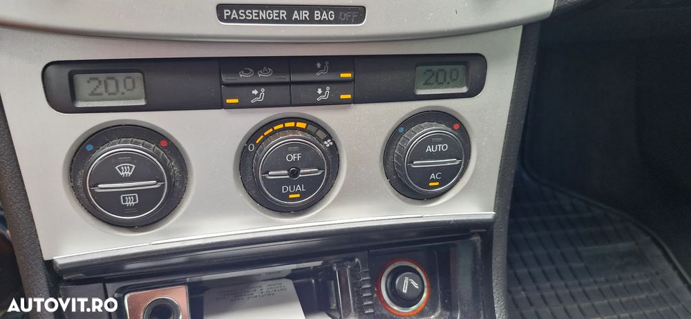 Volkswagen Passat 1.9 TDI DPF Comfortline - 11