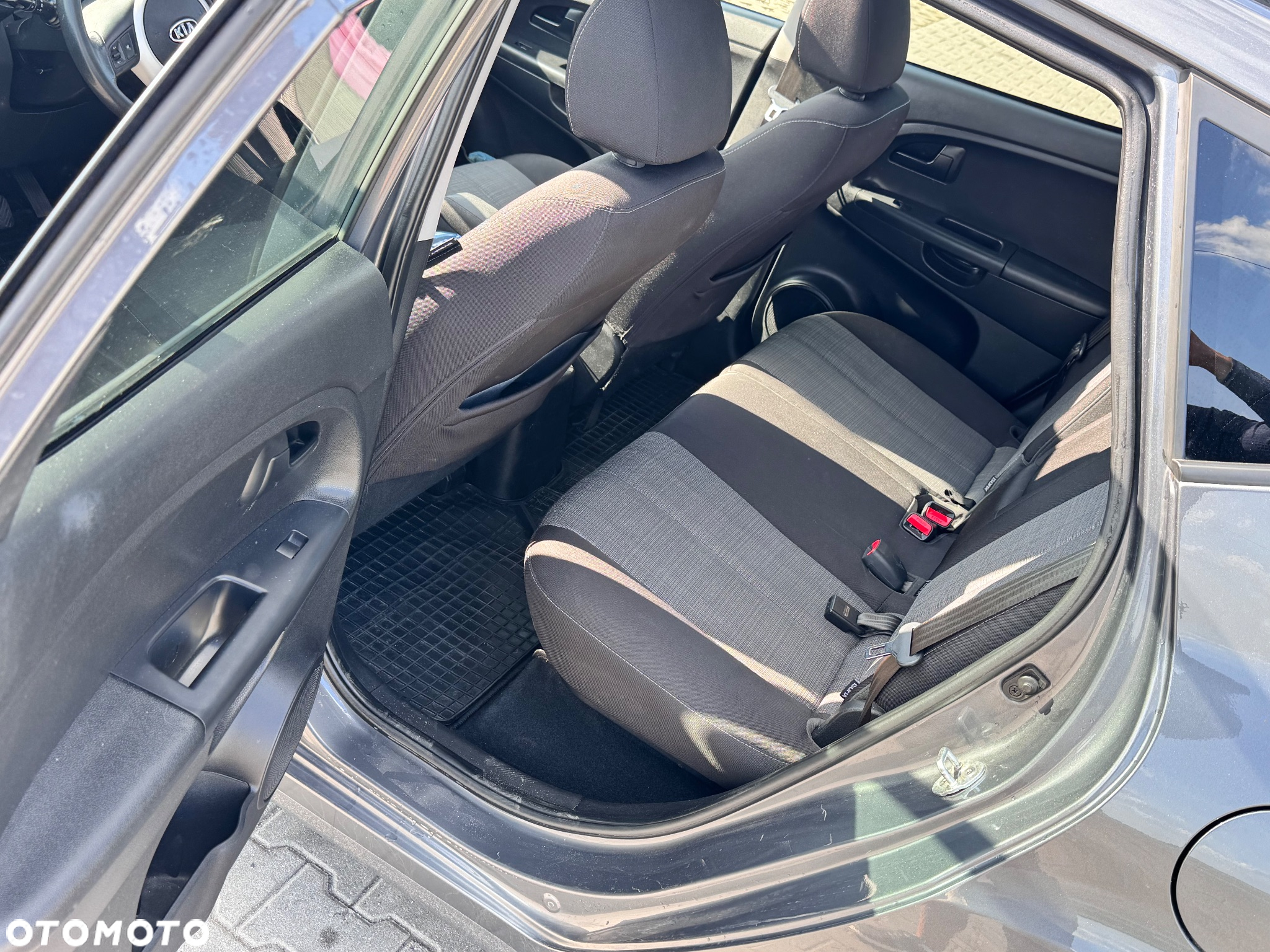 Kia Venga - 13