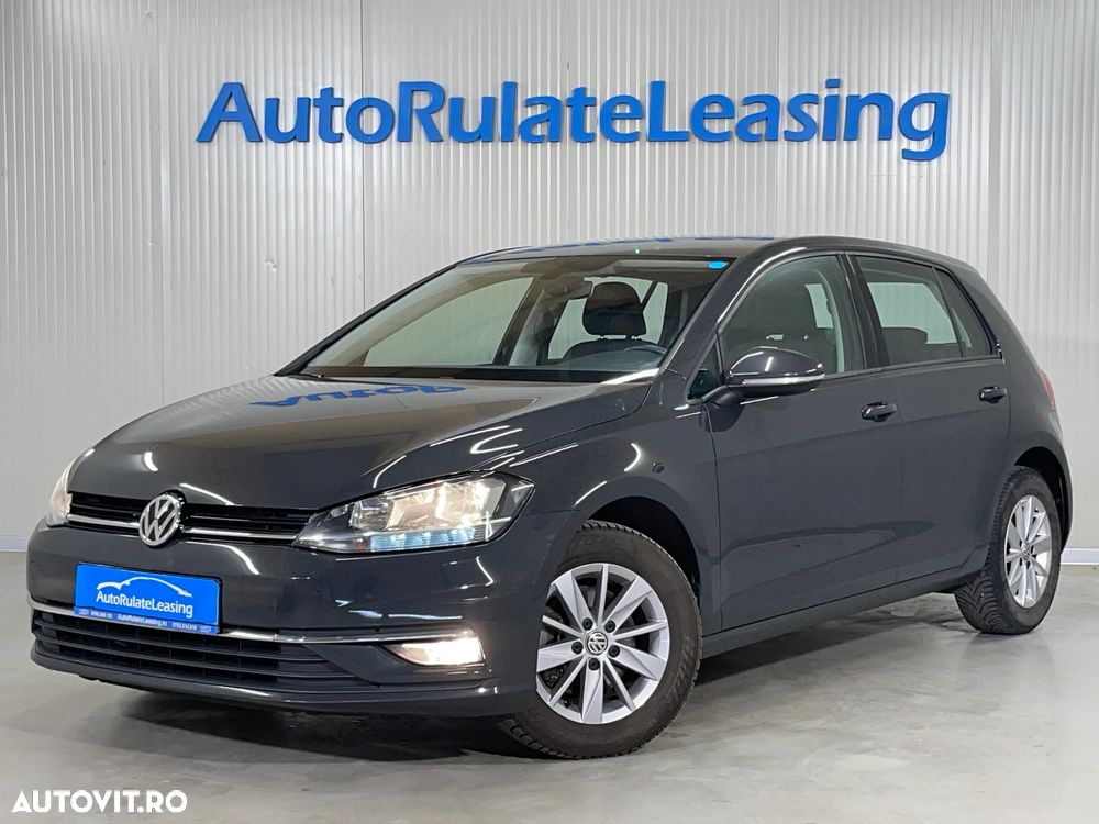 Volkswagen Golf 1.6 TDI Comfortline - 1