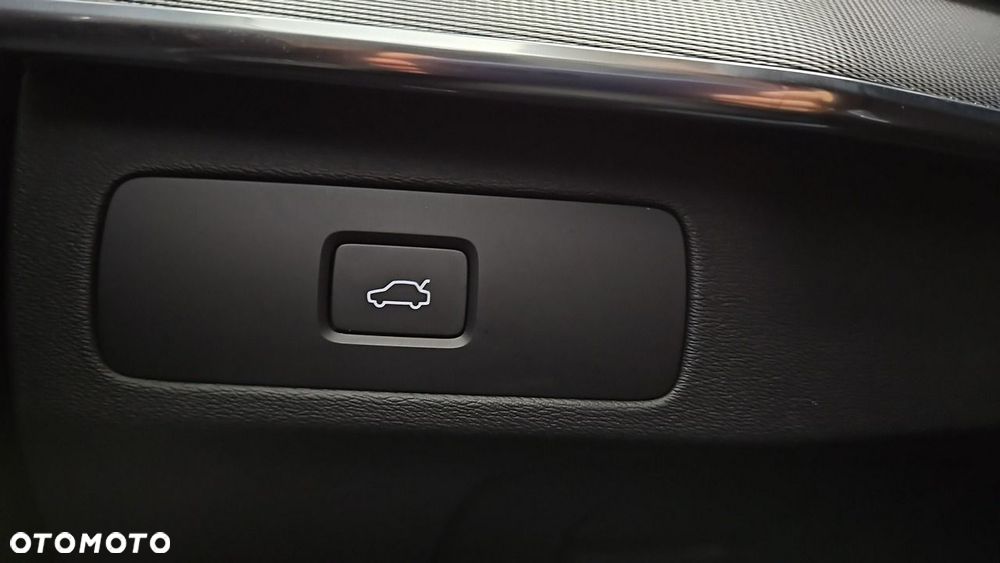 Volvo XC 90 B5 D AWD Plus Bright - 18