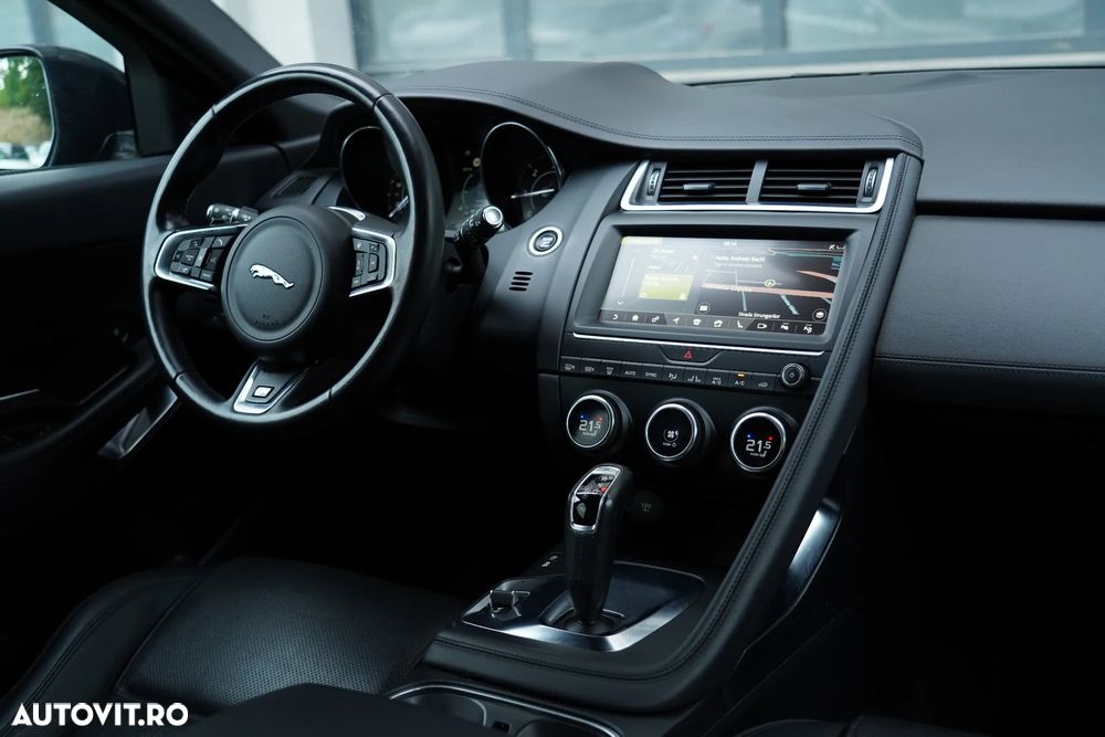 Jaguar E-Pace D180 AWD R-Dynamic S - 9