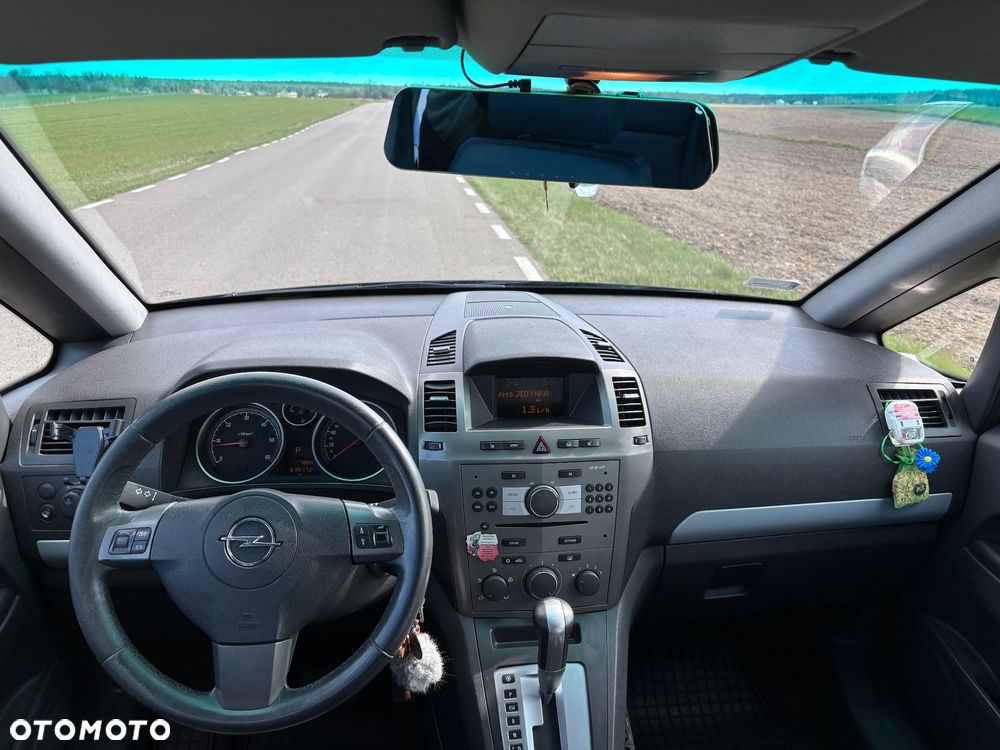 Opel Zafira 1.9 CDTI Elegance ActiveSelect - 11