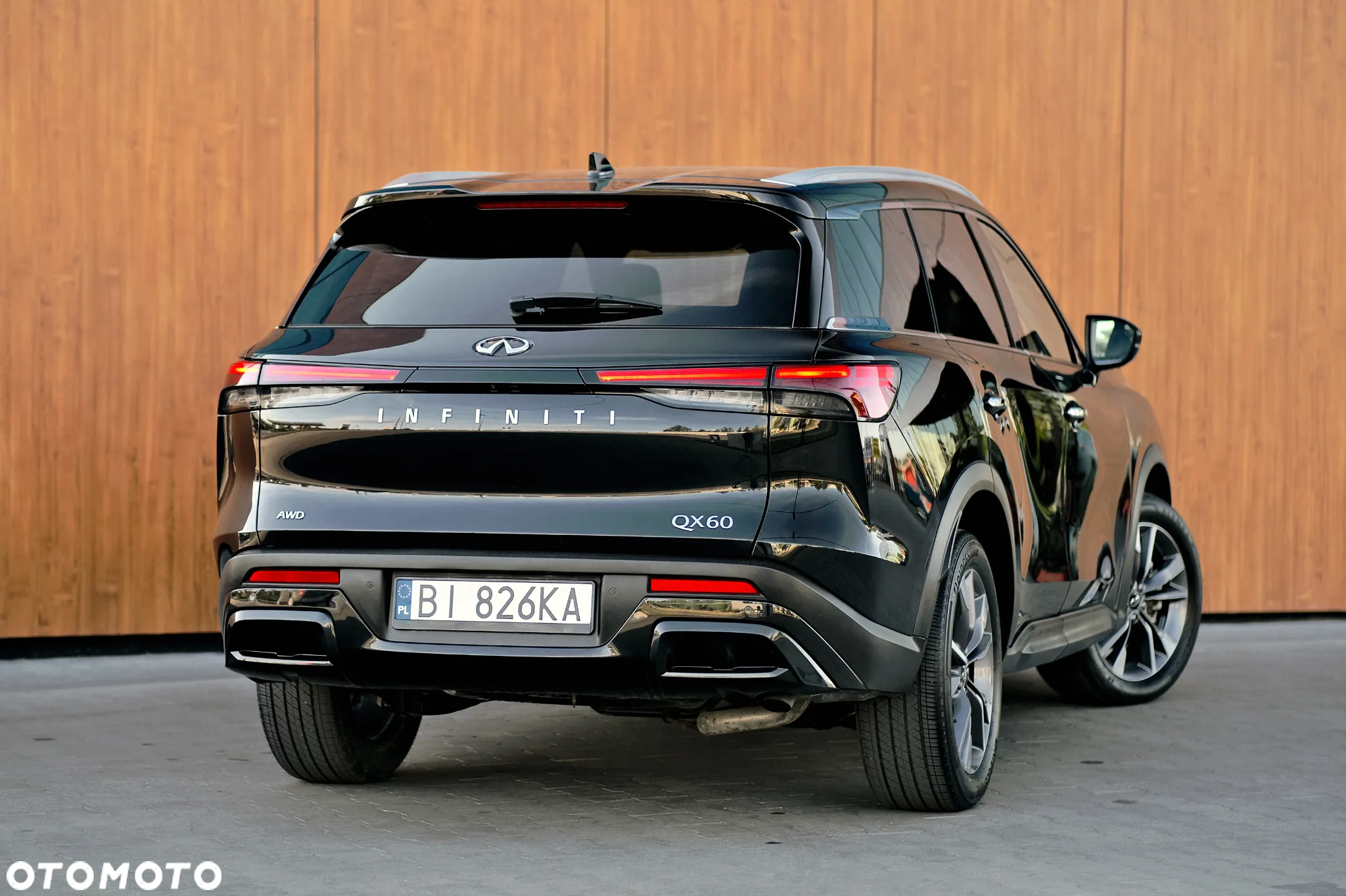 Infiniti QX60 - 16
