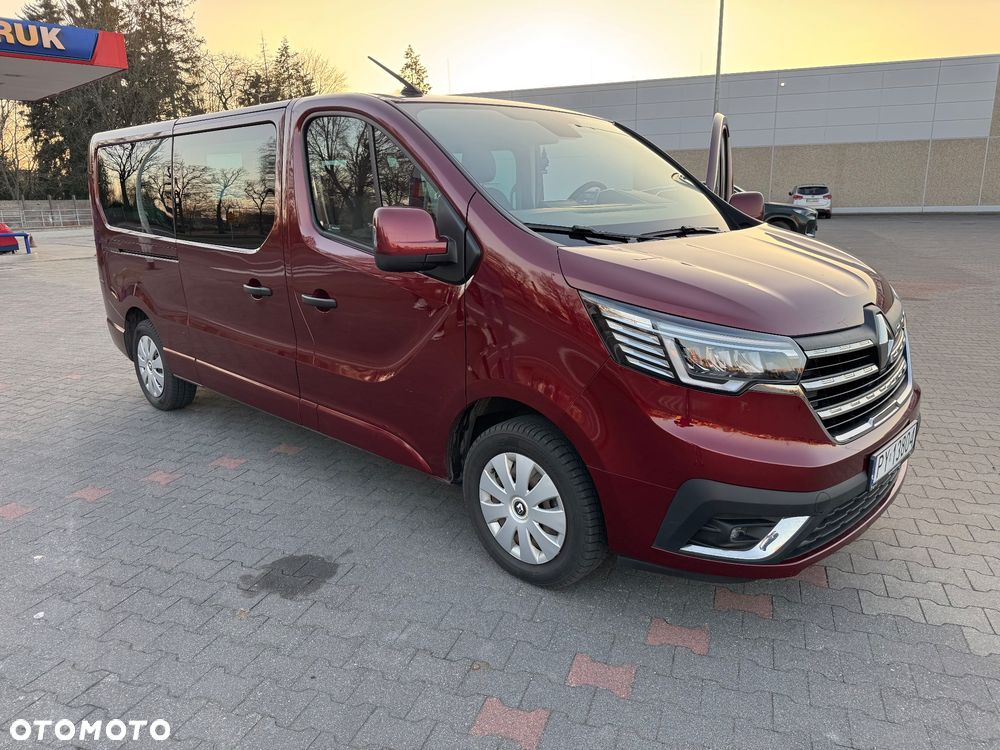 Renault Trafic 2.0 dCi - 13