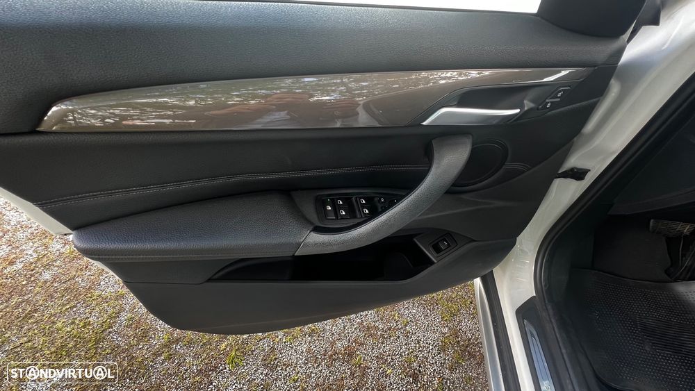BMW X1 sDrive18d Aut. Sport Line - 15