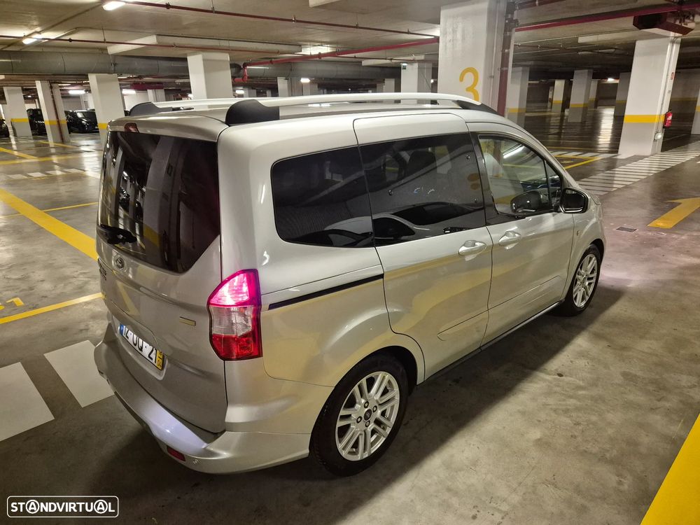 Ford Tourneo Courier 1.0 EcoBoost Titanium - 6