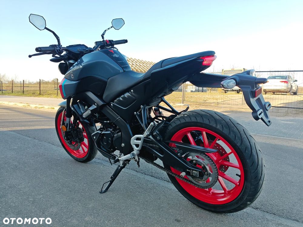 Yamaha MT - 5