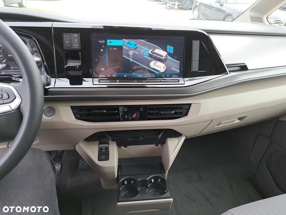 Volkswagen Multivan - 15