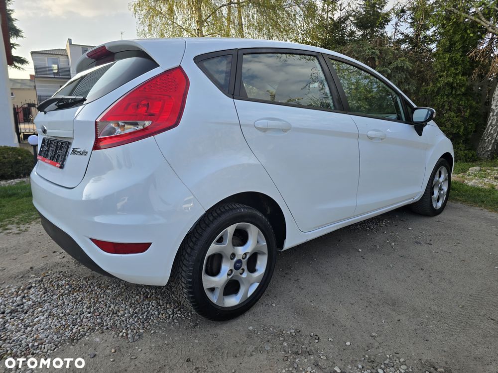 Ford Fiesta 1.4 TDCI - 7