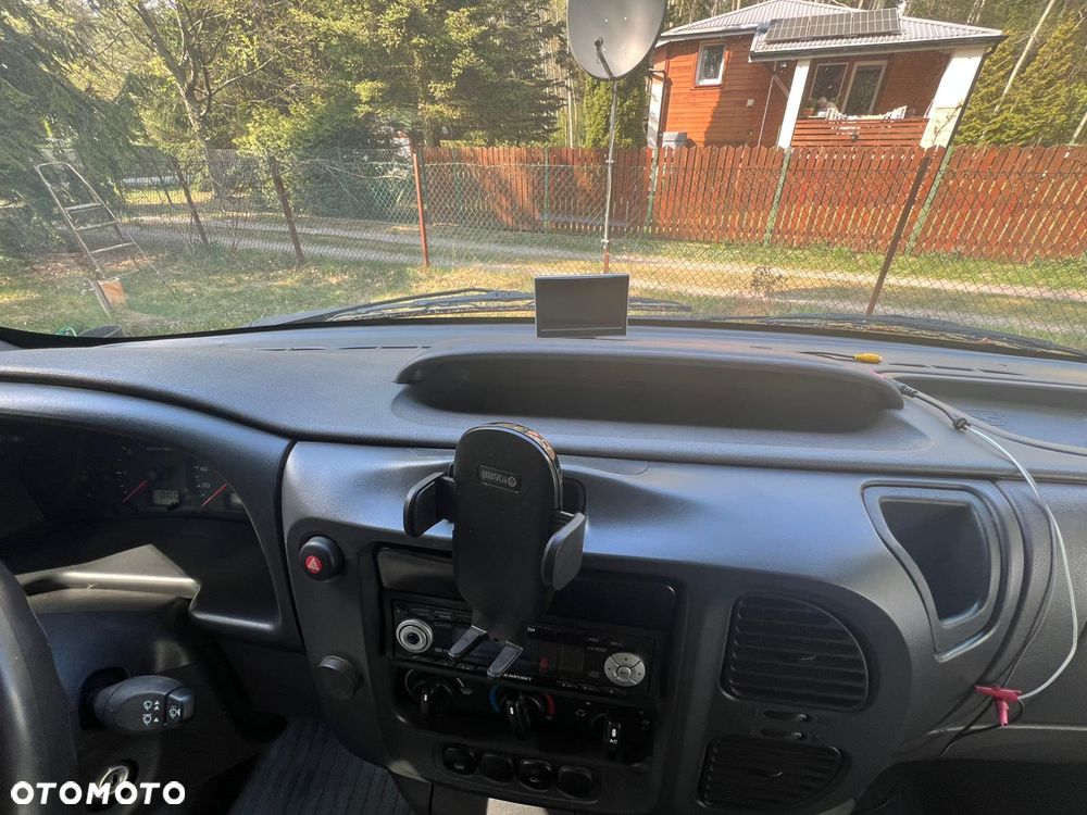 Ford Transit - 8