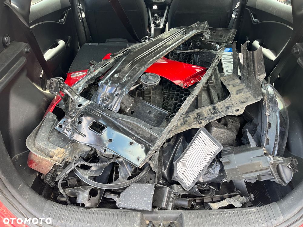 Hyundai ix20 1.6 blue Space+ - 12