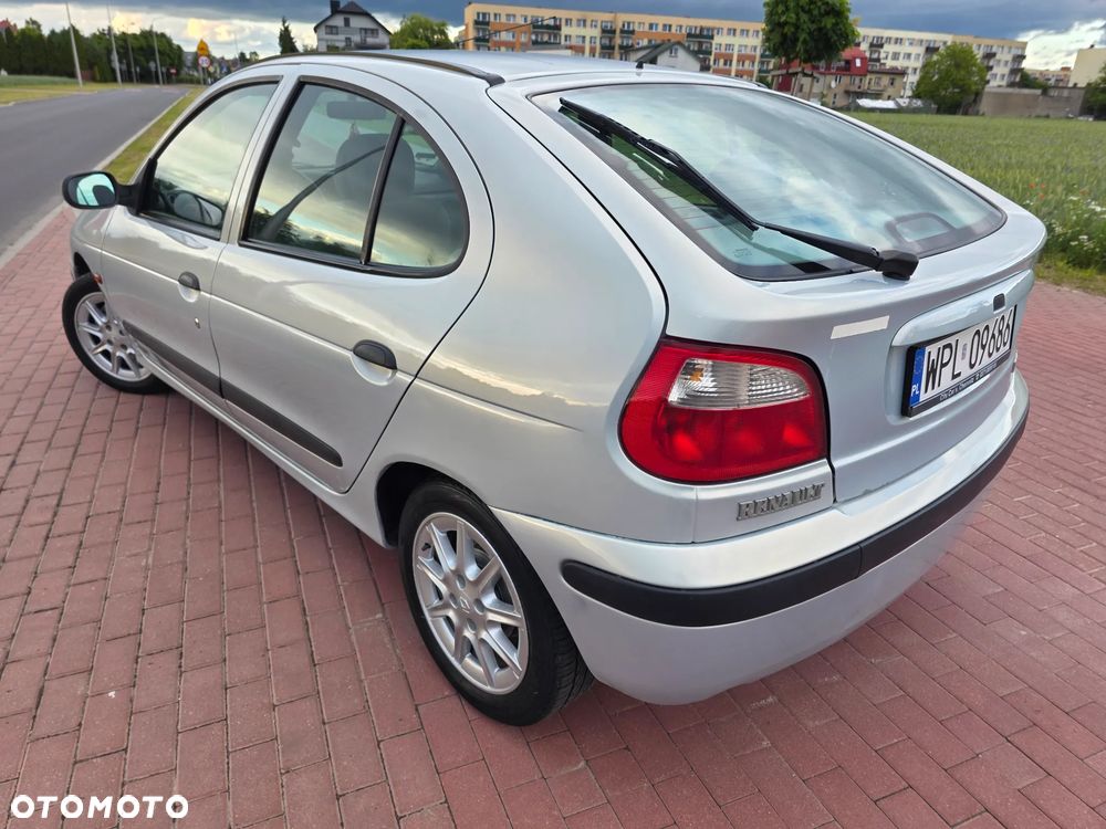 Renault Megane - 1