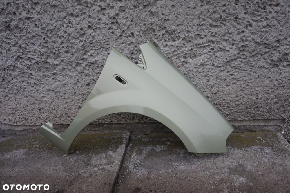 BŁOTNIK PRZEDNI PRAWY FIAT GRANDE PUNTO 783 - 4