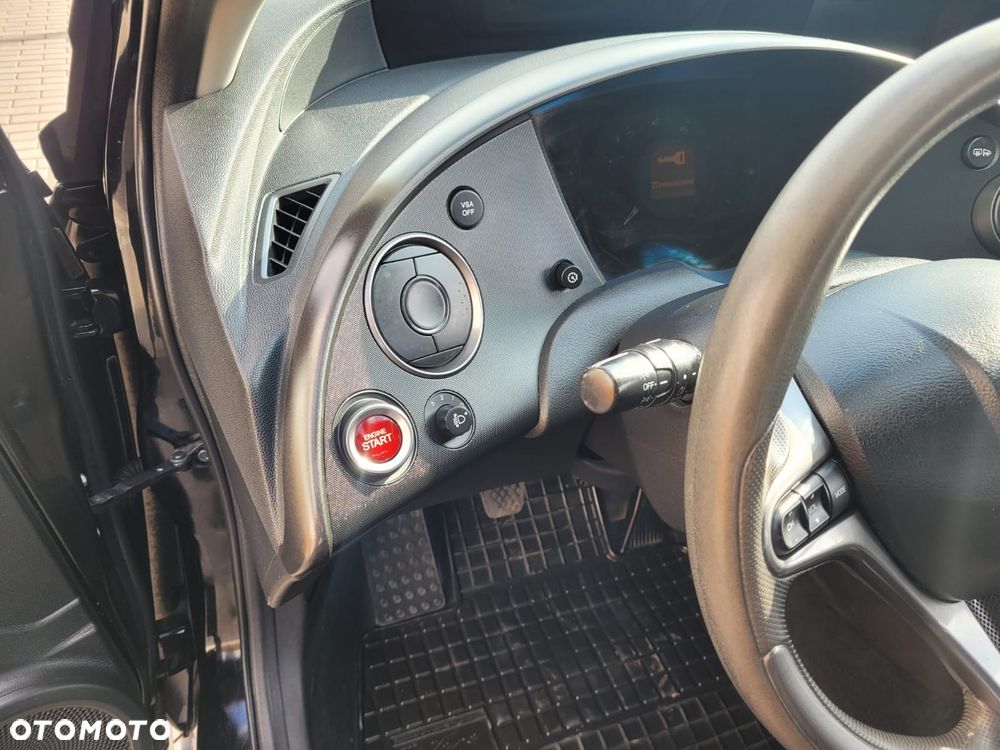 Honda Civic 1.4 i-VTEC Comfort - 13