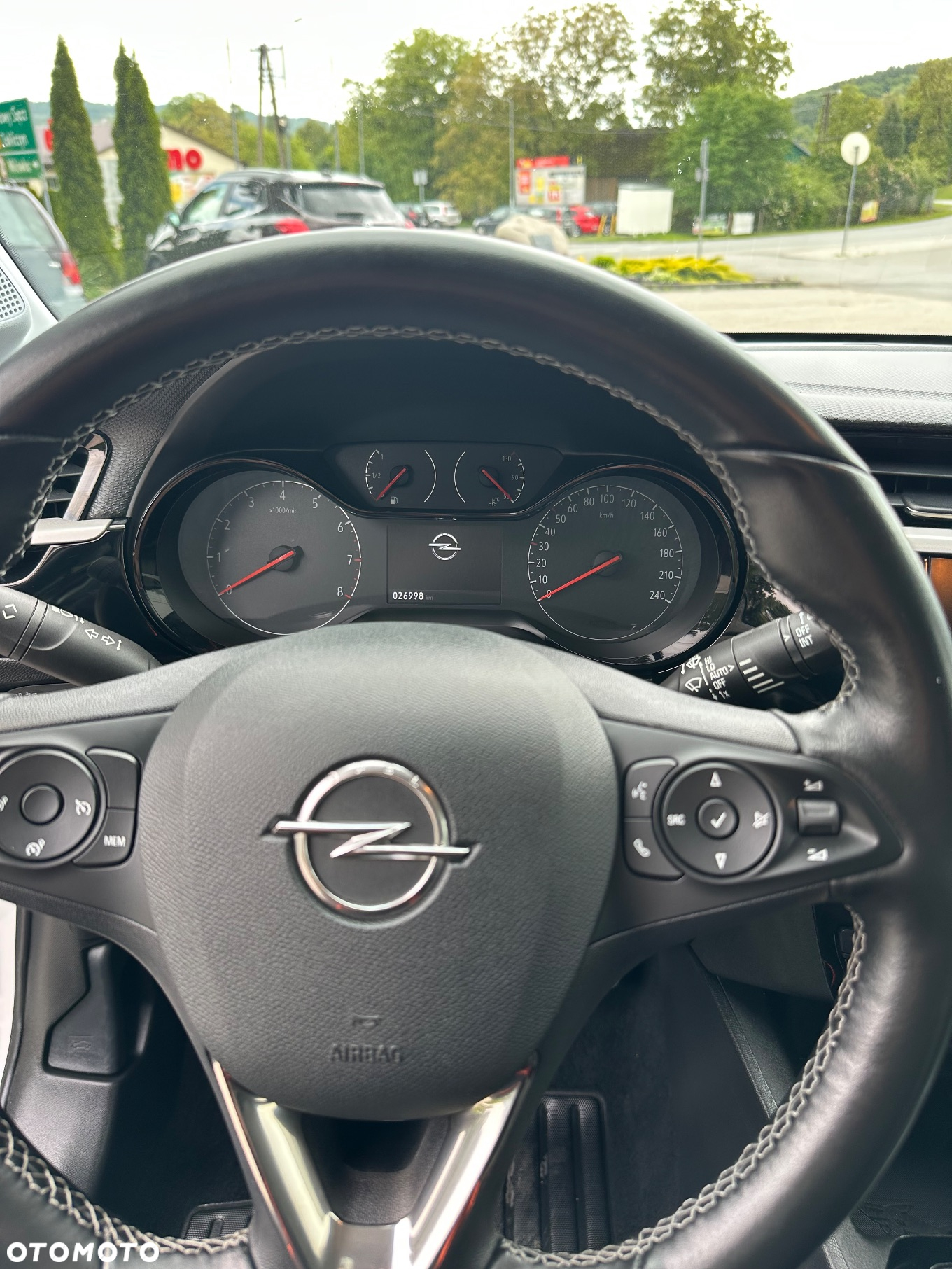 Opel Corsa 1.2 Business S&S - 8