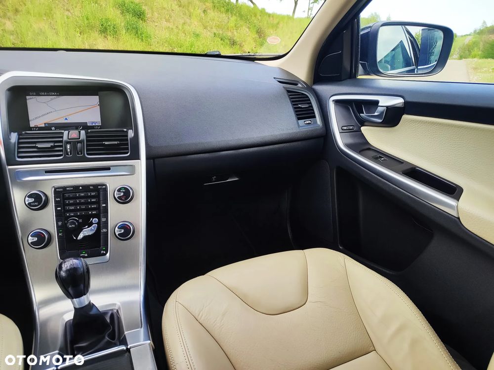 Volvo XC 60 D3 Summum - 33