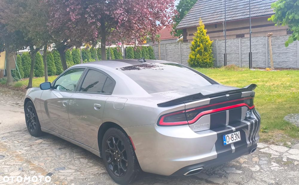 Dodge Charger - 12