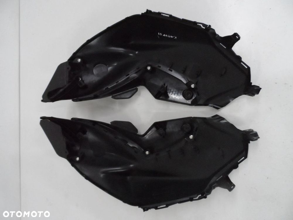 Yamaha MT07 boczek osłona zbiornika P L - 3
