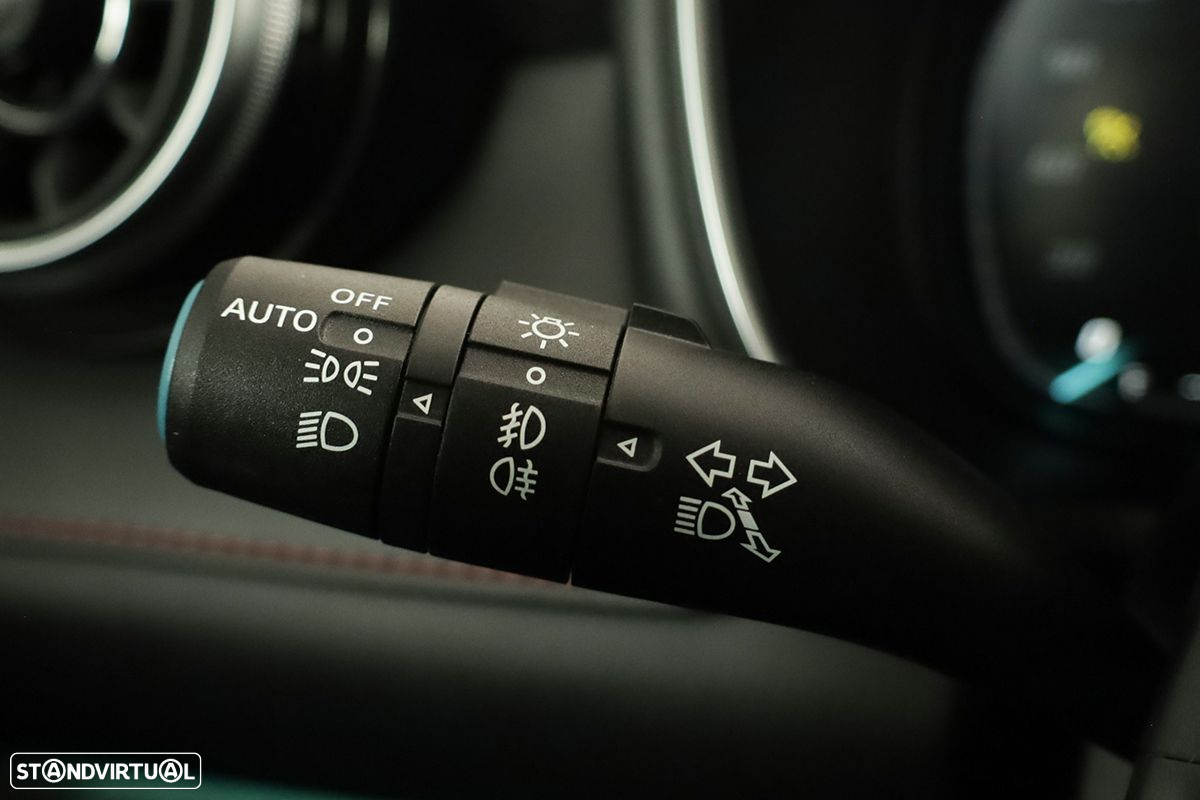 MG EHS 1.5 T-GDI Plug-in Hybrid Luxury - 18
