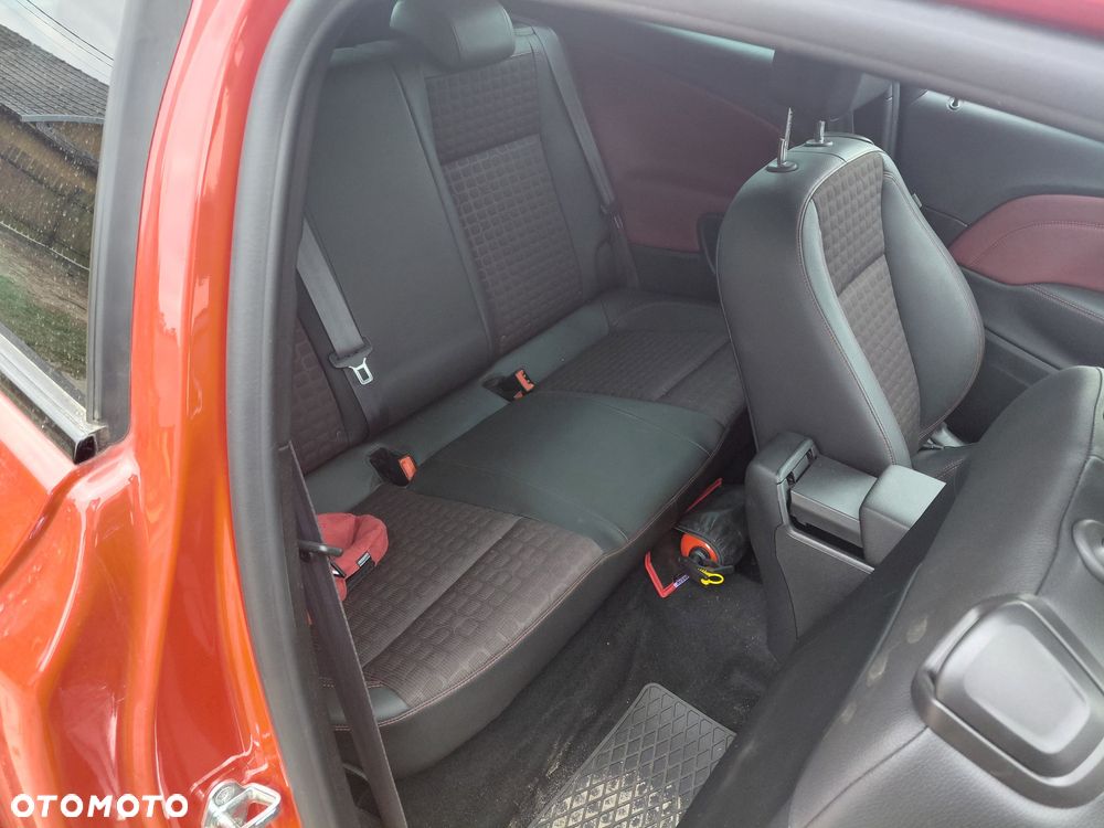 Opel Astra 1.4 Turbo - 11