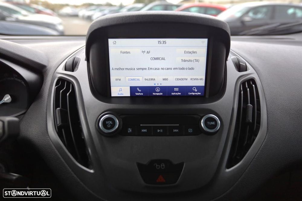 Ford Transit Courier - 11