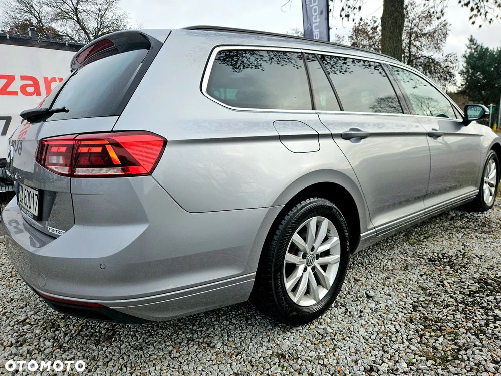 Volkswagen Passat Variant ver-variant-2-0-tdi-scr-dsg-business - 17